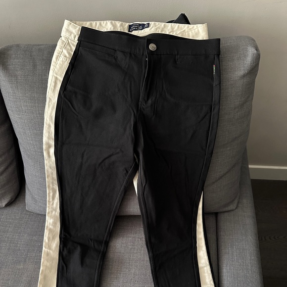 Three pants combo for sell. Style:fit/ Two Black+one White - Picture 4 of 8